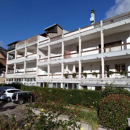 Le Pardeilhan Appt Chaleureux, Lumineux Avec Terrasse Et Parking En Coeur De Bagnères-de-Luchon